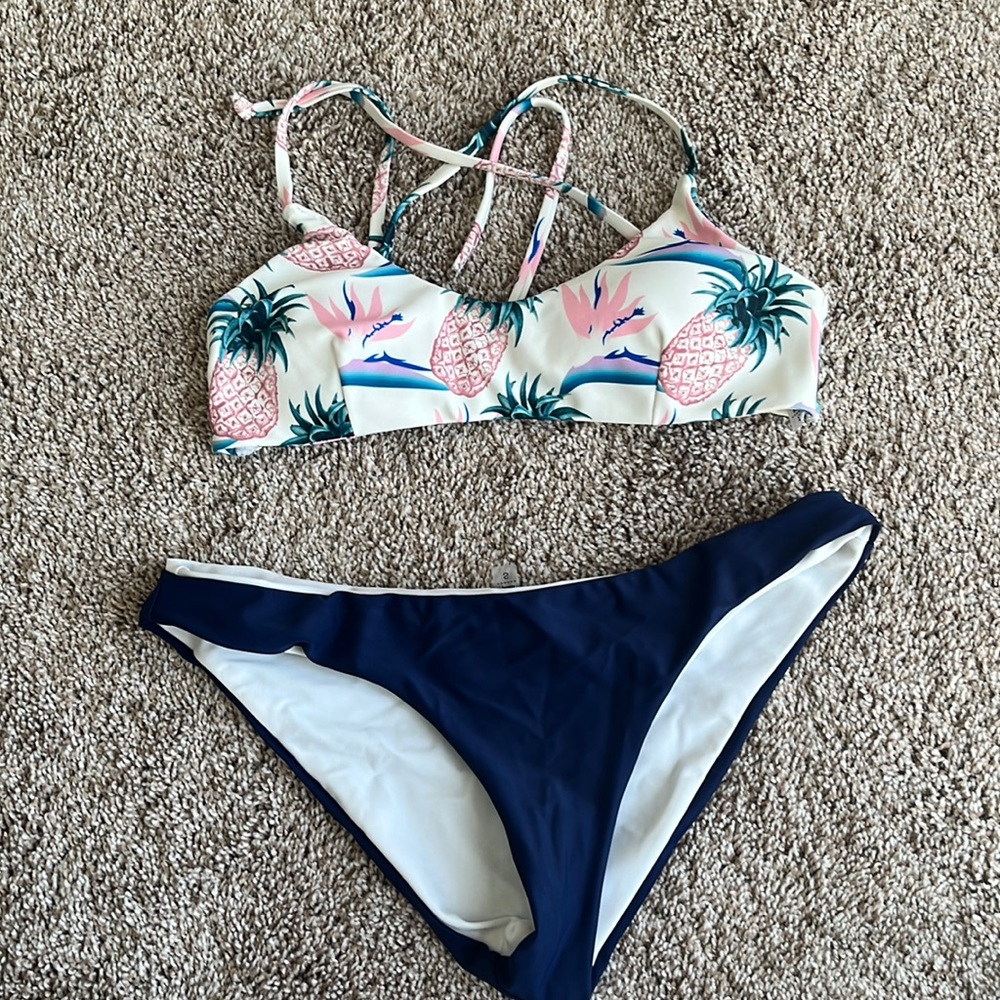 Cupshe Pineapple Bikini set